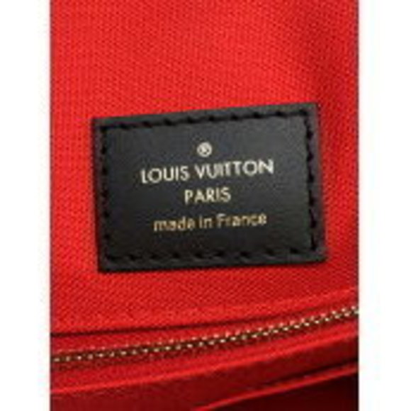 Louis Vuitton Monogram Onthego Tote Bag - Picture 3 of 6